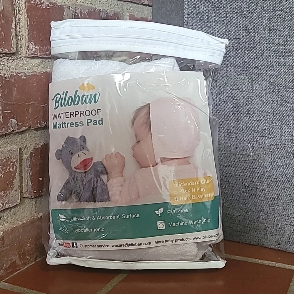 Biloban Waterproof Mattress Pad